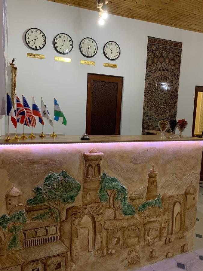 Old Safari Golden Location Guest House Бухара Екстериор снимка